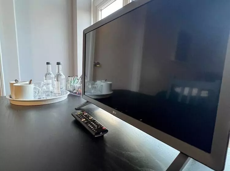 Hotelli The Six Bells