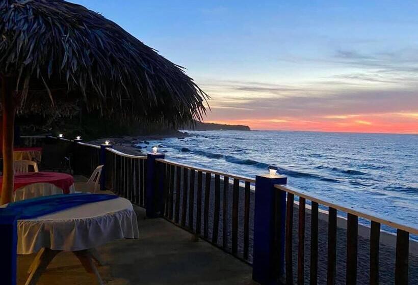 Hotel Treasure By The Sea Resort   Happy Hill