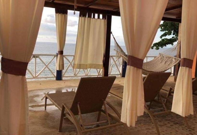 Hotel Treasure By The Sea Resort   Happy Hill