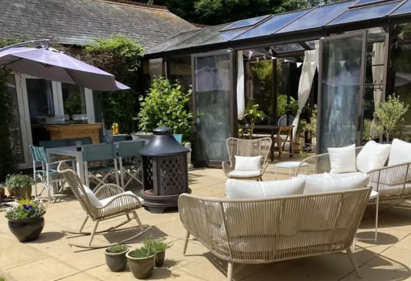 Majatalo York Cottage House & Spa