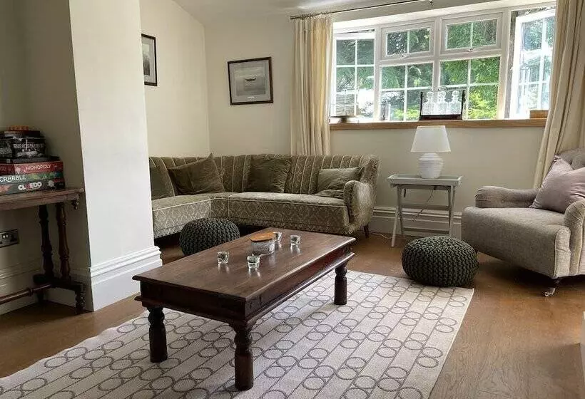 Majatalo York Cottage House & Spa