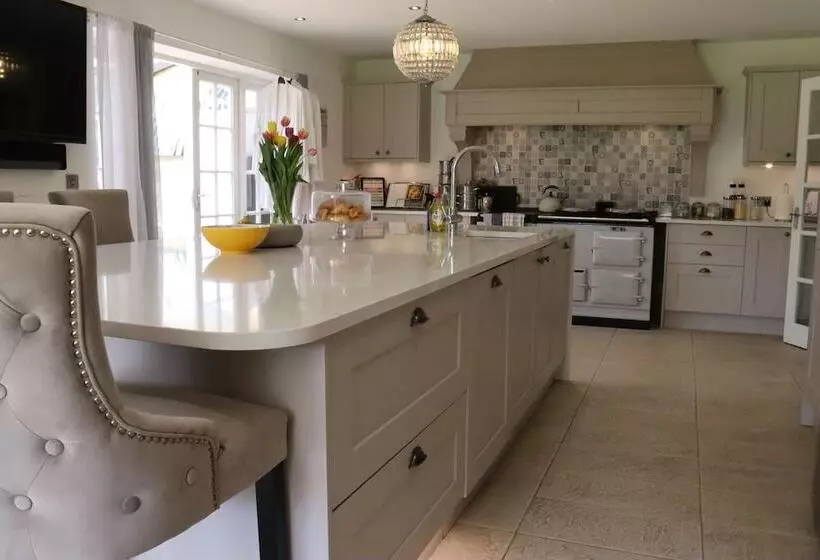 Majatalo York Cottage House & Spa