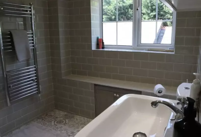 Majatalo York Cottage House & Spa