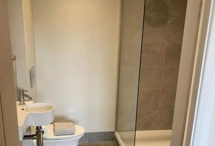 Majatalo York Cottage House & Spa