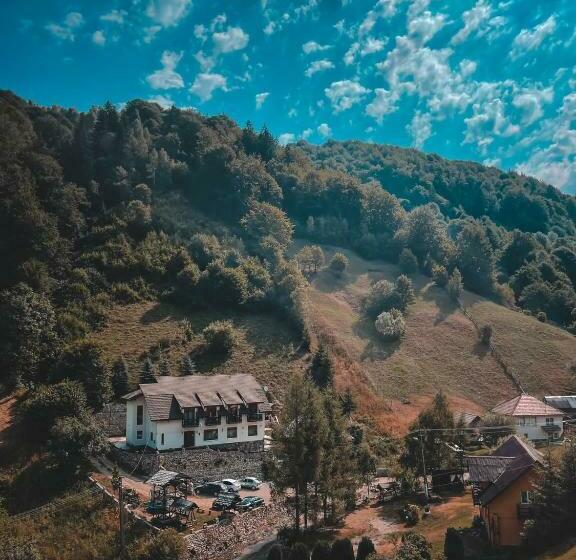 פנסיון Valea Lui Bogdan