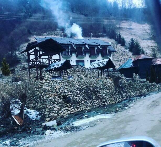 פנסיון Valea Lui Bogdan