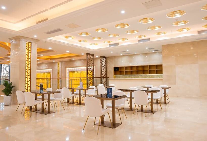 אתר נופש St Vegas