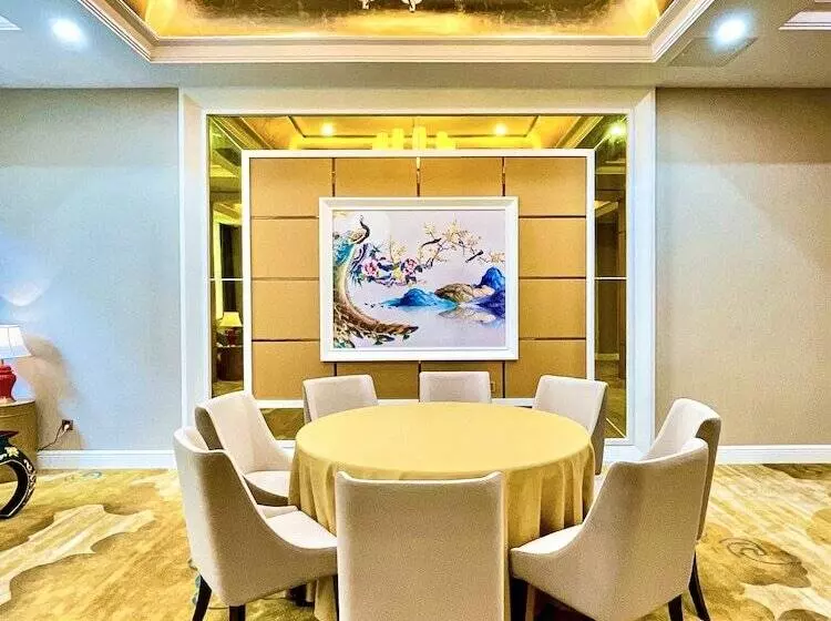 استراحتگاه St Vegas