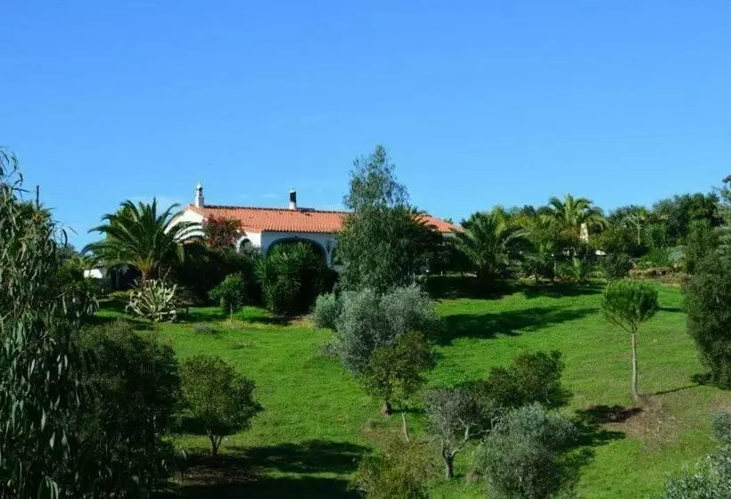 تختخواب و صبحانه Quinta Do Grilo