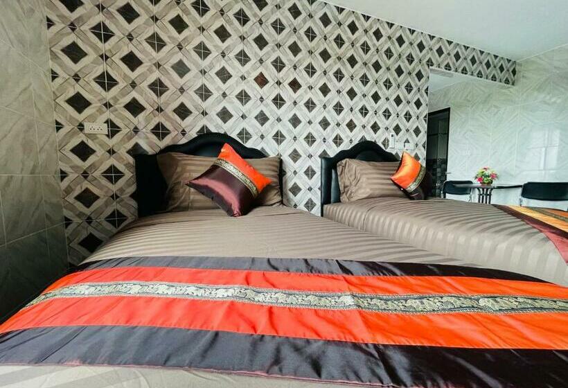 ホテル โรงแรมเรือนคุณเล็ก กานต์สินี