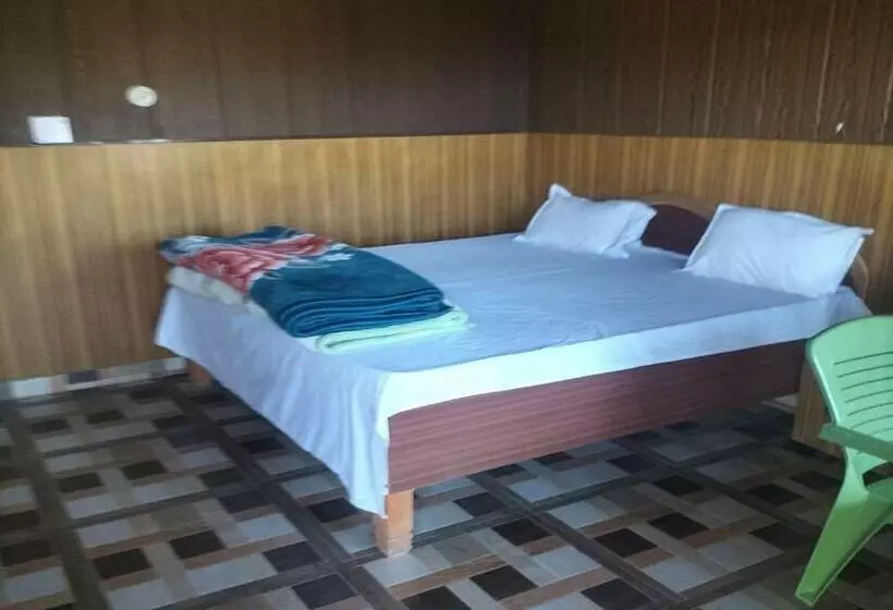 ホテル Aangan Resort, Bageshwar