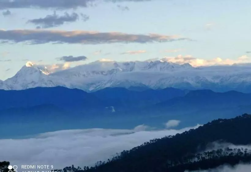 ホテル Aangan Resort, Bageshwar