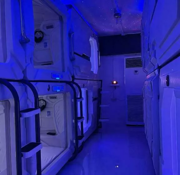 カプセルホテル Bmax Spacepods Sleep In Space   4mins From Mactan Airport
