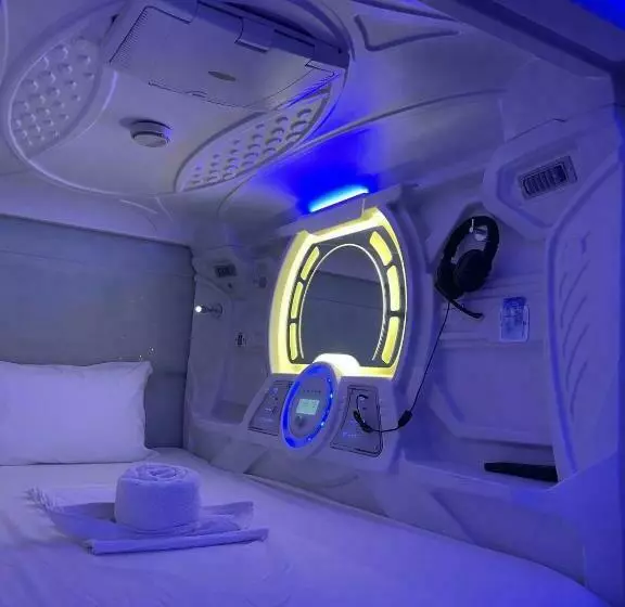 カプセルホテル Bmax Spacepods Sleep In Space   4mins From Mactan Airport