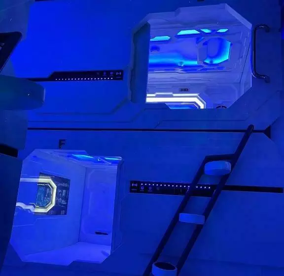 カプセルホテル Bmax Spacepods Sleep In Space   4mins From Mactan Airport