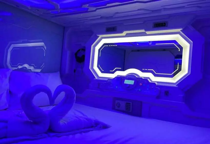 カプセルホテル Bmax Spacepods Sleep In Space   4mins From Mactan Airport