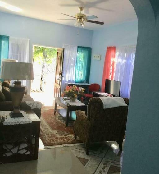 ペンション A Piece Of Paradise