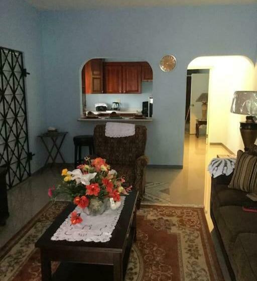 ペンション A Piece Of Paradise