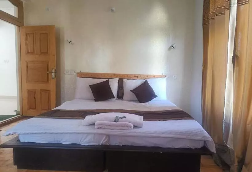 Majatalo Himalayan Regal House