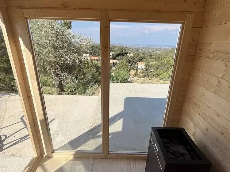 ペンション Suite 28