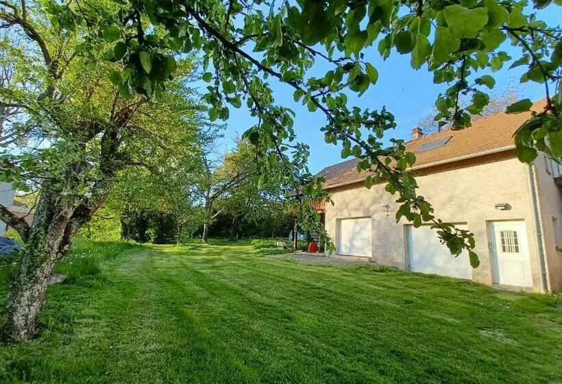 ベッドアンドブレックファースト Gite Avec Spa Privé