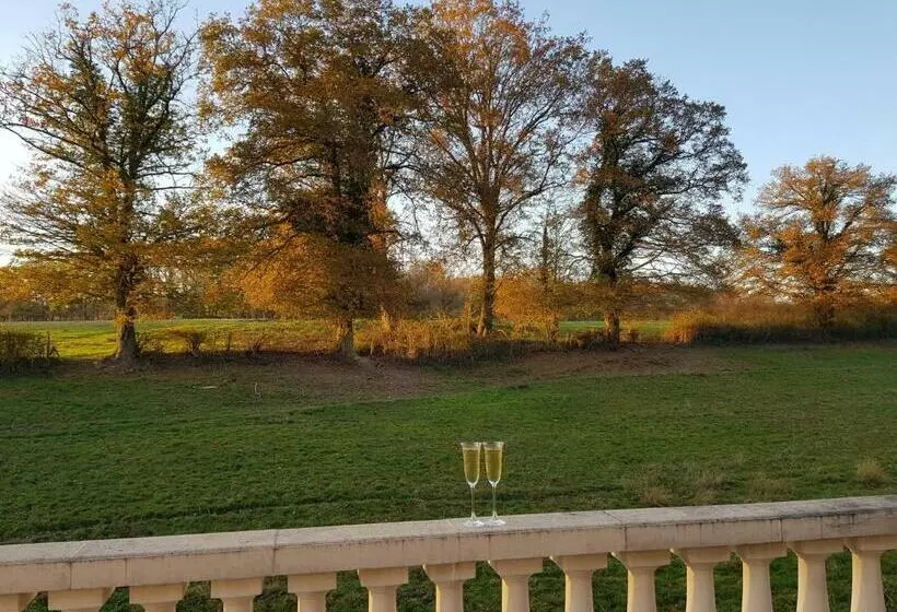 Aamiaismajoitus (B&B) La Perle Secrète