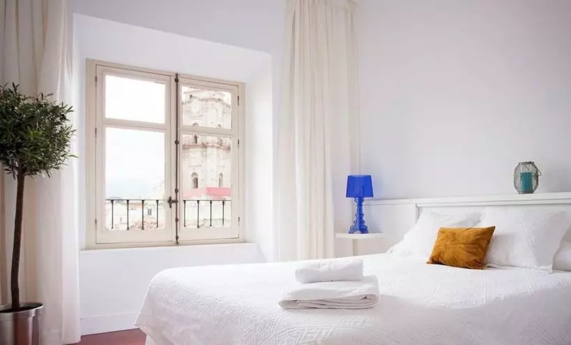 Apartamentos Urbanliving Liborio