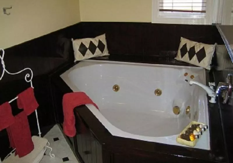 住宿加早餐 Cotswold Cottage