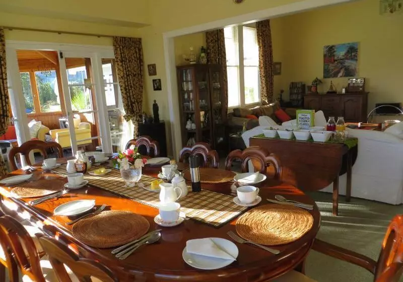 住宿加早餐 Cotswold Cottage