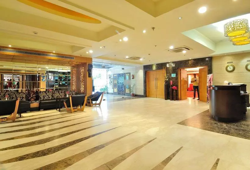 Fabhotel Rajouri Garden Main Market