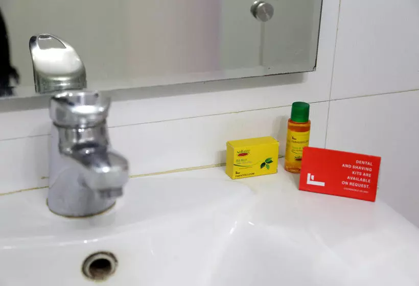 Fabhotel Rajouri Garden Main Market