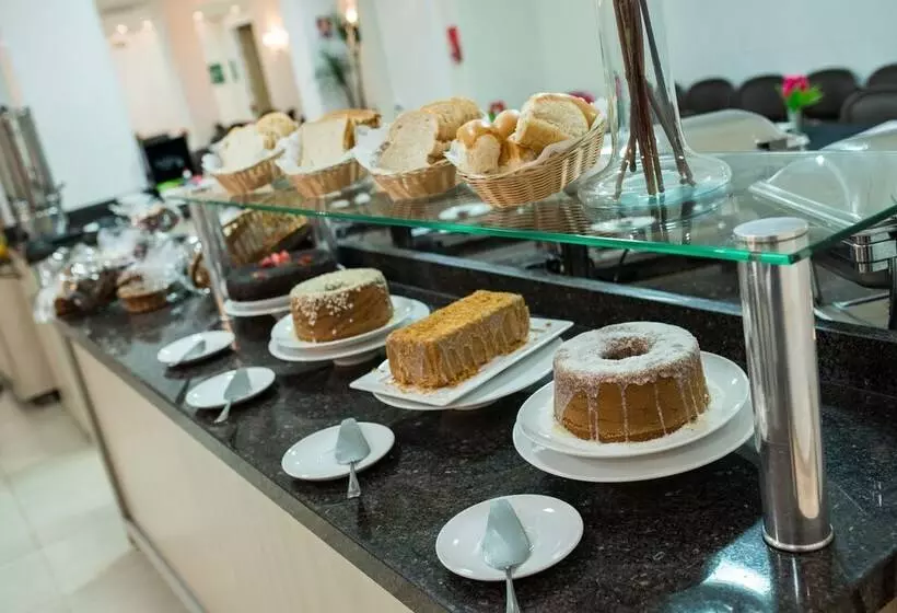 Hotel Francisco Beltrão Palace