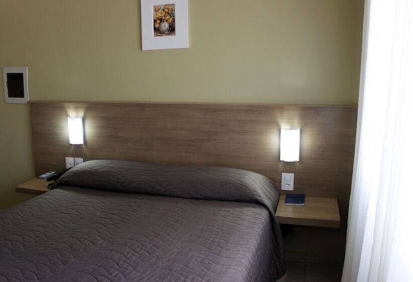 Отель Francisco Beltrão Palace