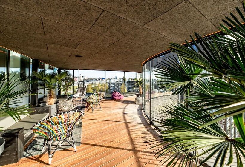 Leonardo Hotel Groningen