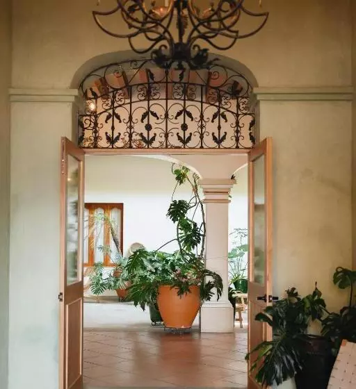 فندق Los Pilares