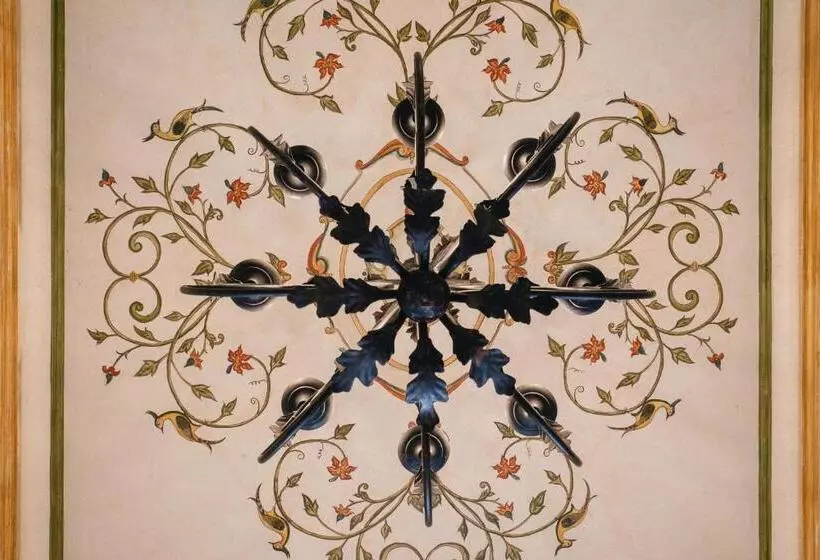 فندق Los Pilares