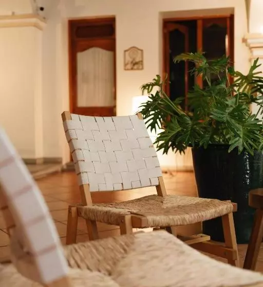 فندق Los Pilares