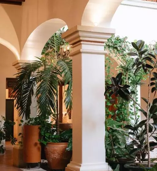 فندق Los Pilares