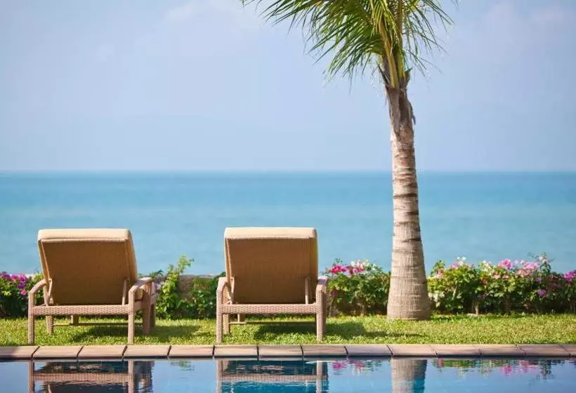 酒店 Miskawaan Luxury Beachfront Villas