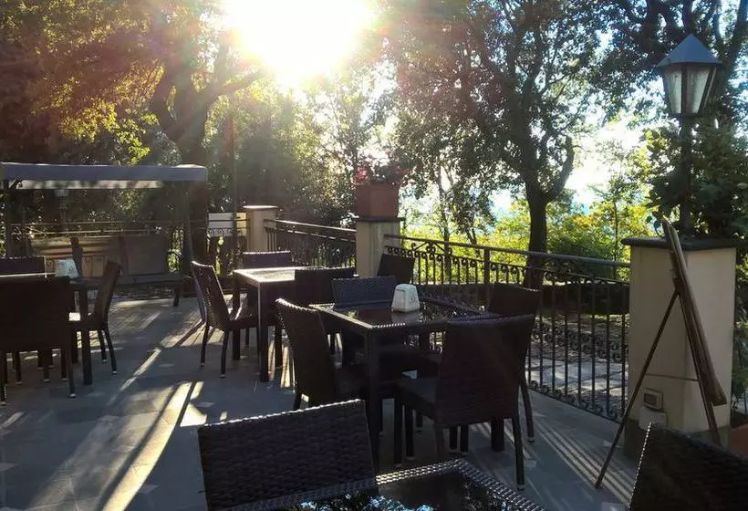 酒店 Ristorante Montallegro