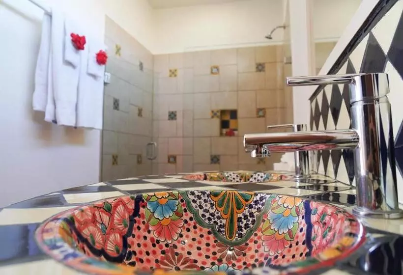 Hotel Olas De Cerritos