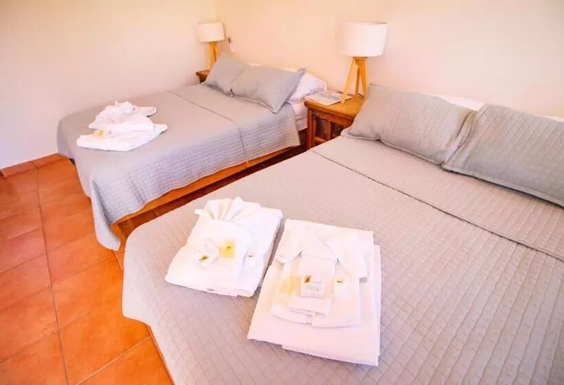 Hotel Olas De Cerritos