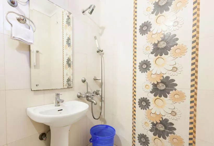 ホテル Oyo Rooms Nsez Noida Phase Ii