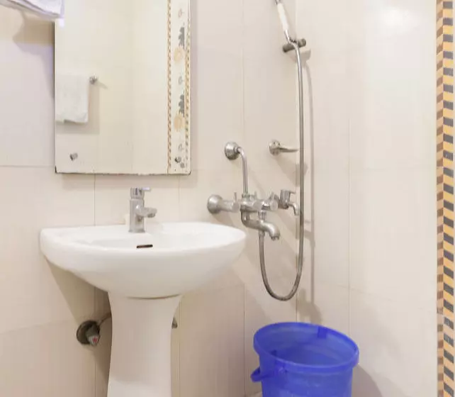 ホテル Oyo Rooms Nsez Noida Phase Ii