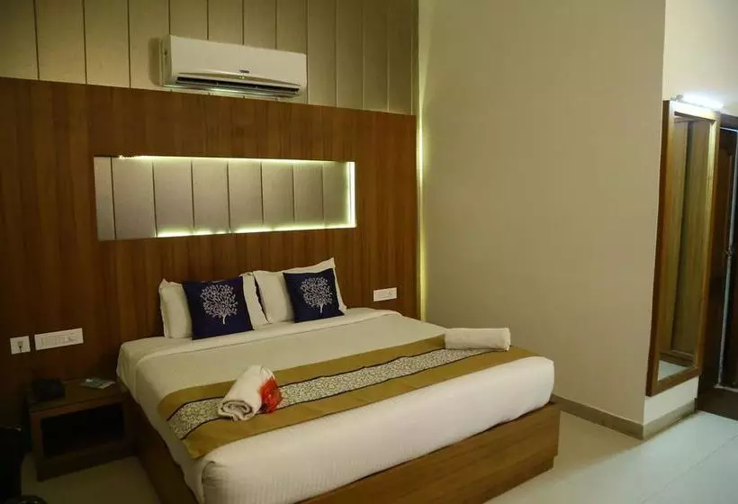 Hotelli Oyo Rooms Shimla Highway Zirakpur