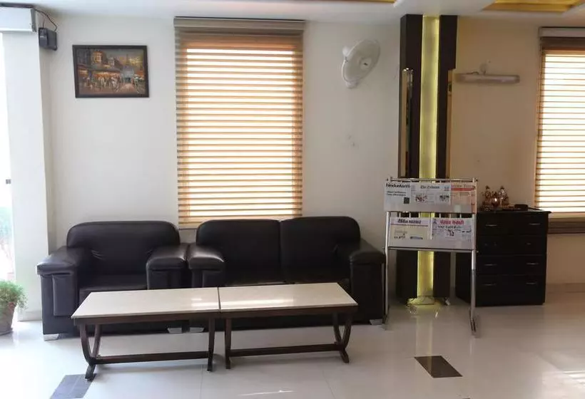 Hotelli Oyo Rooms Shimla Highway Zirakpur