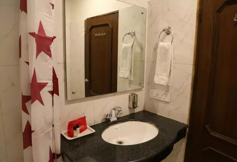 Hotelli Oyo Rooms Shimla Highway Zirakpur