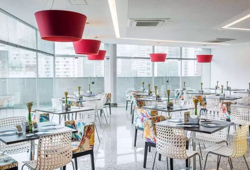 酒店 Esuites Virgínia Luxemburgo