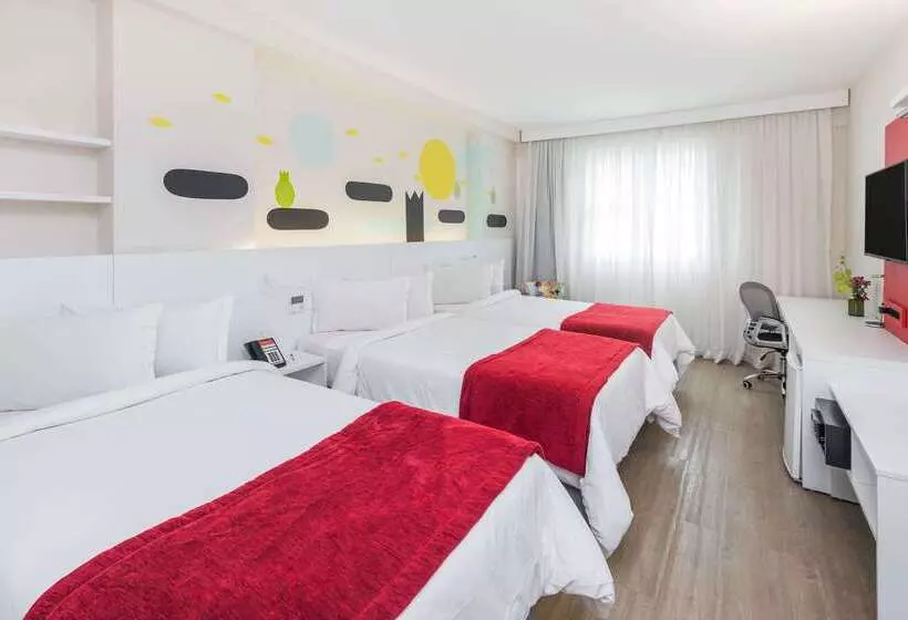 酒店 Esuites Virgínia Luxemburgo