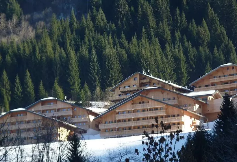 هتل Residence Nemea Le Grand Lodge